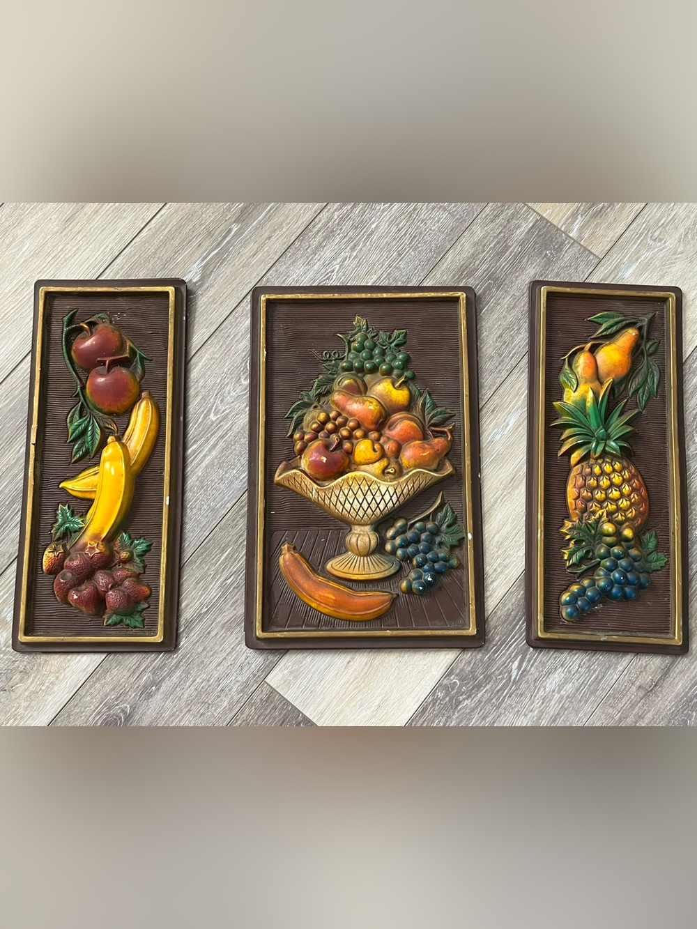 Vintage 1968 Miller Vintage 3-piece set of mid-century modern molded plastic